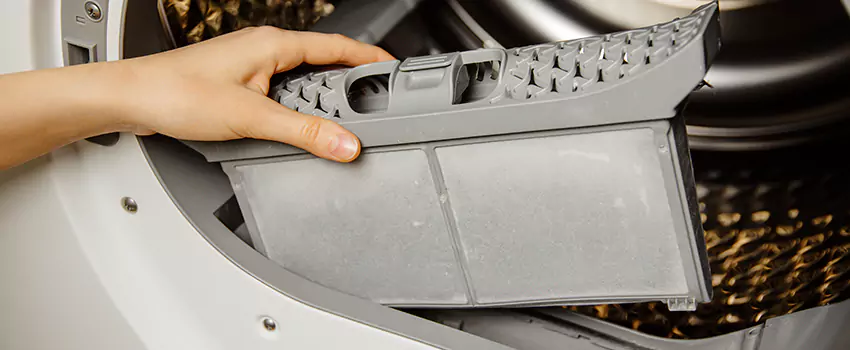 Signs Of A Clogged Dryer Lint Trap in Potomac, Maryland